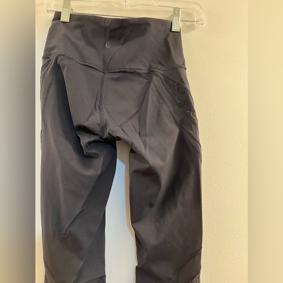 Lululemon Wunder Under High Rise Tight 25” Lace Black xx. - Picture 12 of 16